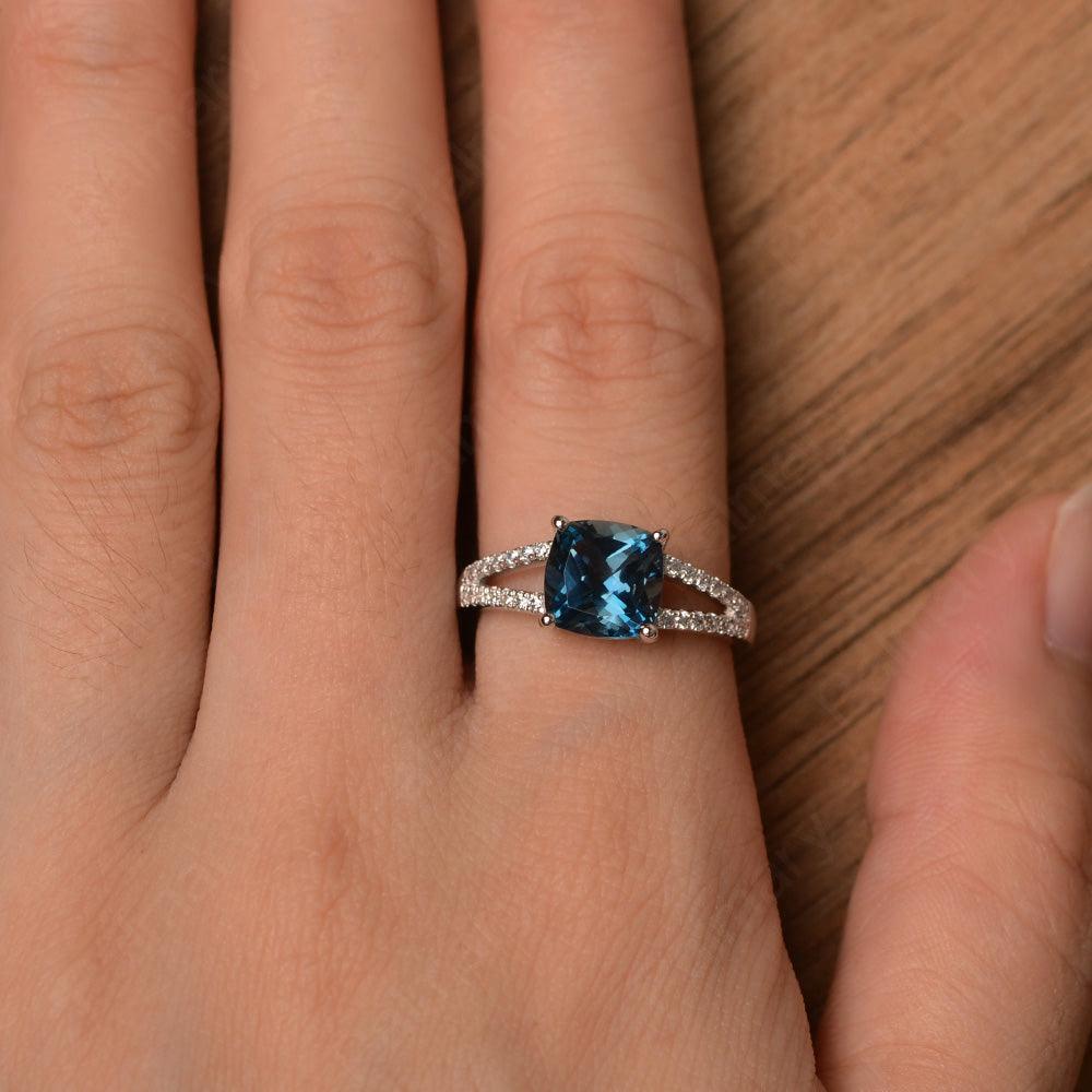 Cushion Cut London Blue Topaz Split Rings - Palmary