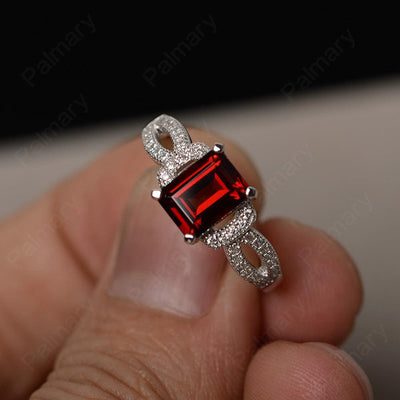 Emerald Cut Vintage Garnet Rings - Palmary