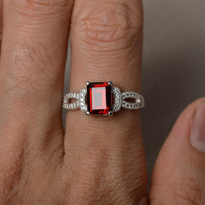 Emerald Cut Vintage Garnet Rings - Palmary