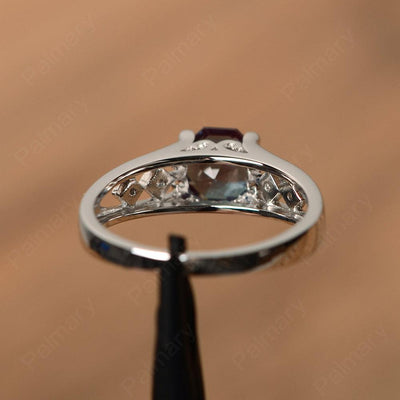 Vintage Octagon Cut Alexandrite Rings - Palmary