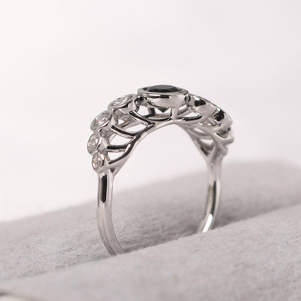 Bezel Setting Multi Stone Black Spinel Mothers Ring - Palmary