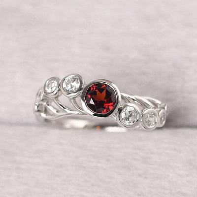 Bezel Setting Multi Stone Garnet Mothers Ring - Palmary