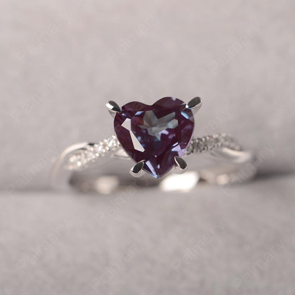 Twist Band Heart Shaped Alexandrite Ring - Palmary