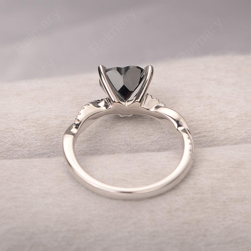 Twist Band Heart Shaped Black Spinel Ring - Palmary