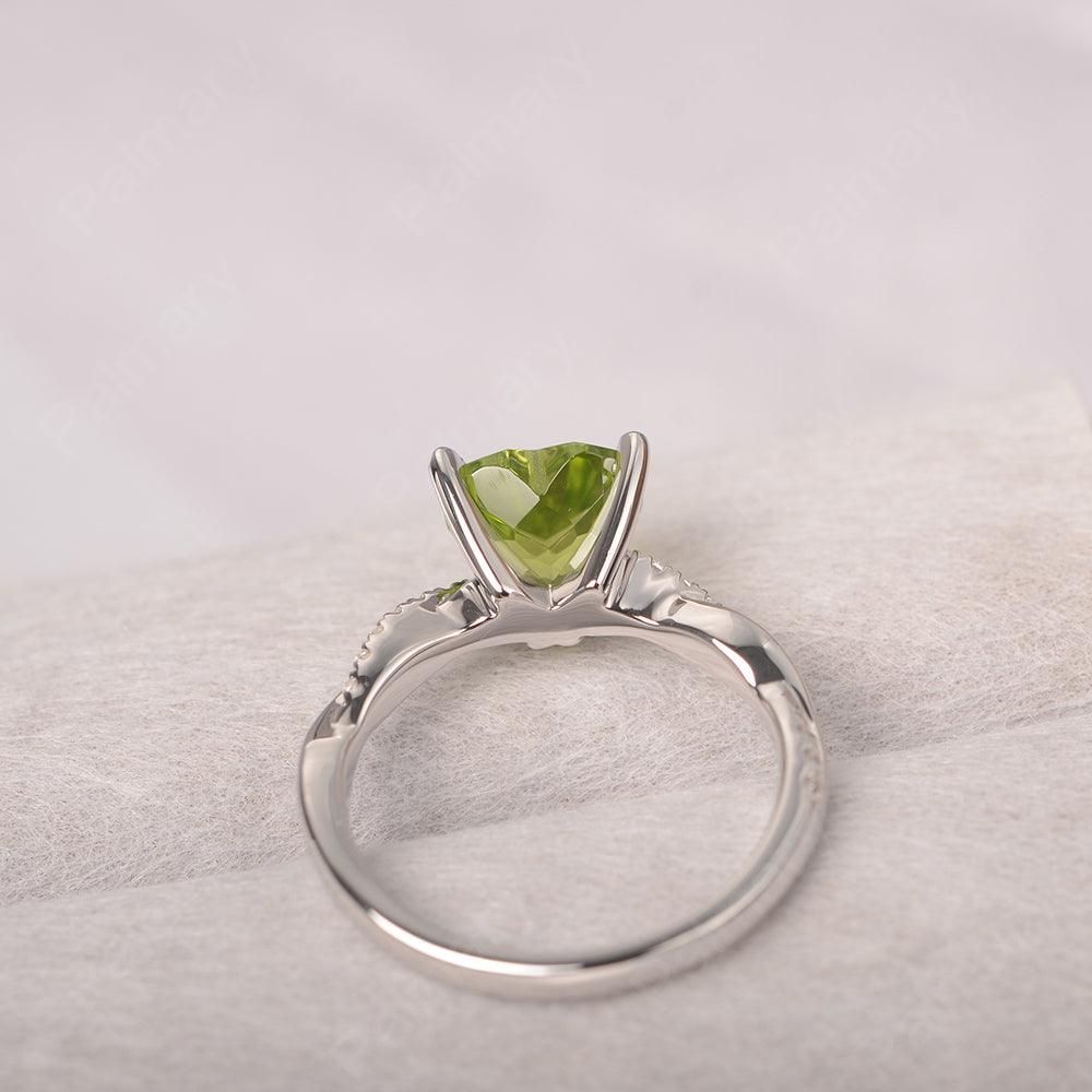 Twist Band Heart Shaped Peridot Ring - Palmary