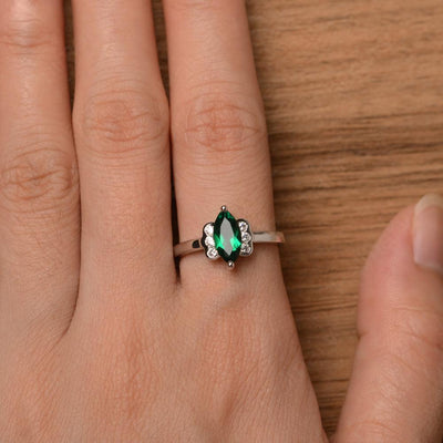 Marquise Cut Emerald Engagement Rings - Palmary