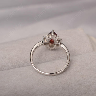 Marquise Cut Vintage Garnet Rings - Palmary