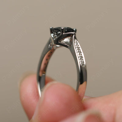 East West Oval Cut Rutilated Quartz Wedding Ring - Palmary