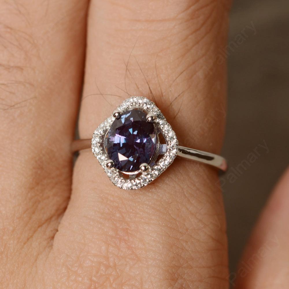 Oval Cut Alexandrite Flower Ring - Palmary