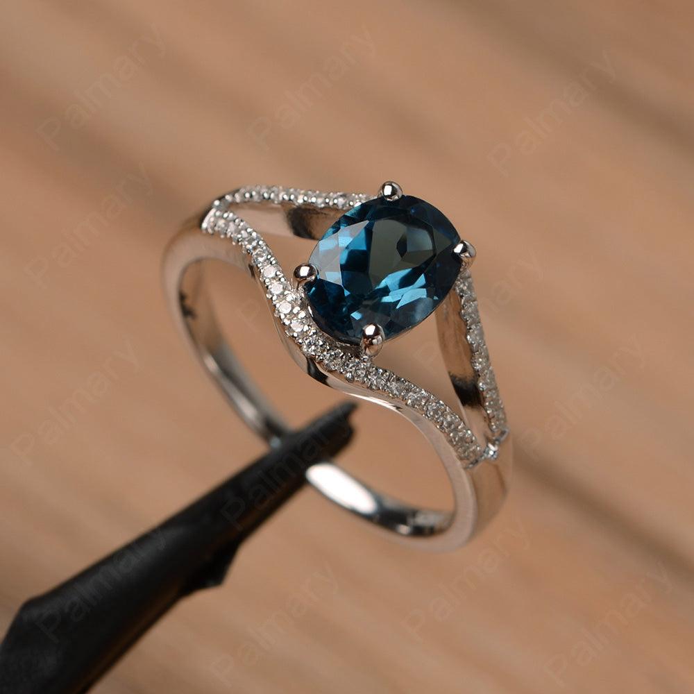 Oval Cut London Blue Topaz Split Rings - Palmary