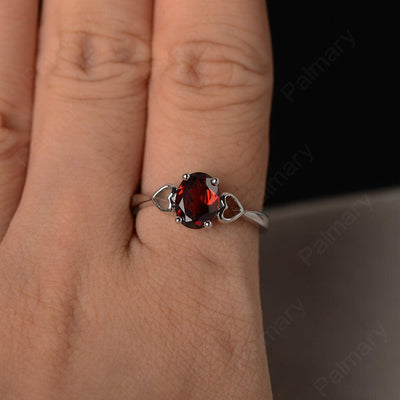 Oval Cut Garnet Rings With Heart - Palmary