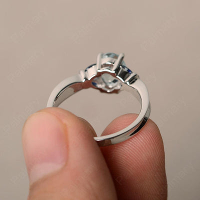 Oval Cut Aquamarine Vintage Engagement Rings - Palmary