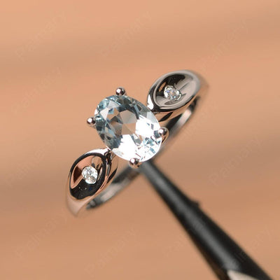 Oval Cut Aquamarine Wedding Rings - Palmary