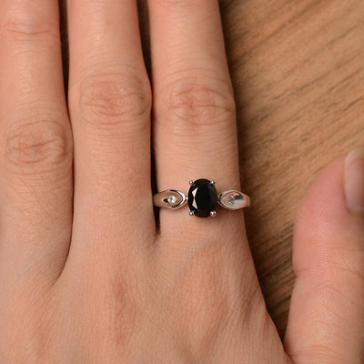 Oval Cut Black Spinel Wedding Rings - Palmary