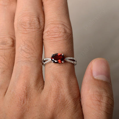 East West Oval Garnet Split Shank Ring - Palmary