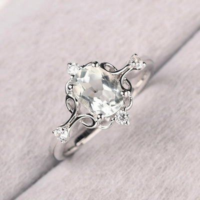 Oval Cut Vintage Green Amethyst Ring - Palmary