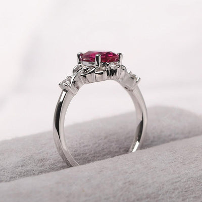 Oval Cut Vintage Ruby Ring - Palmary