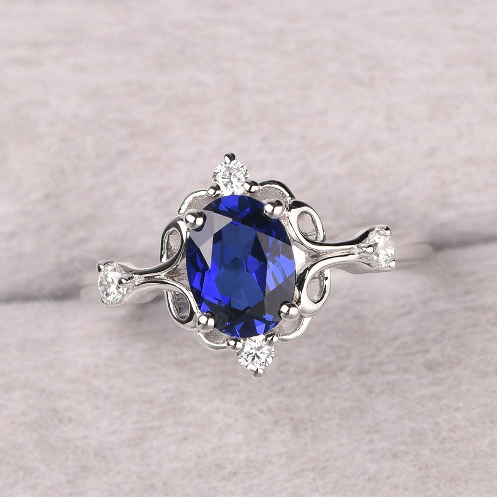 Oval Cut Vintage Sapphire Ring - Palmary