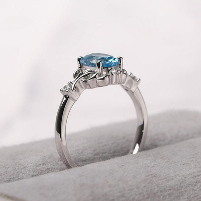 Oval Cut Vintage Swiss Blue Topaz Ring - Palmary