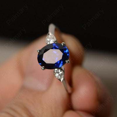 Oval Cut Sapphire Engagement Ring - Palmary