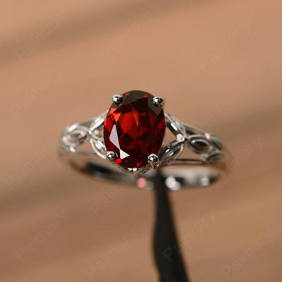 Oval Garnet Solitaire Rings - Palmary