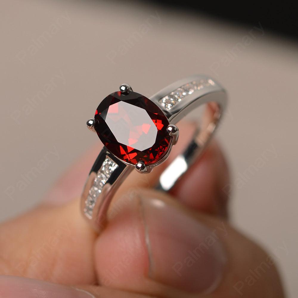Garnet Oval Cut Engagement Rings - Palmary