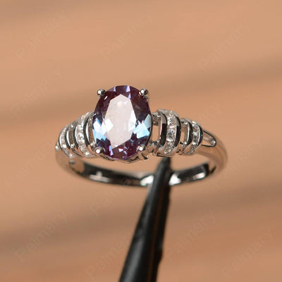 Oval Shaped Alexandrite Engagement Rings - Palmary