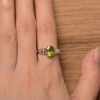 Oval Shaped Peridot Engagement Rings - Palmary