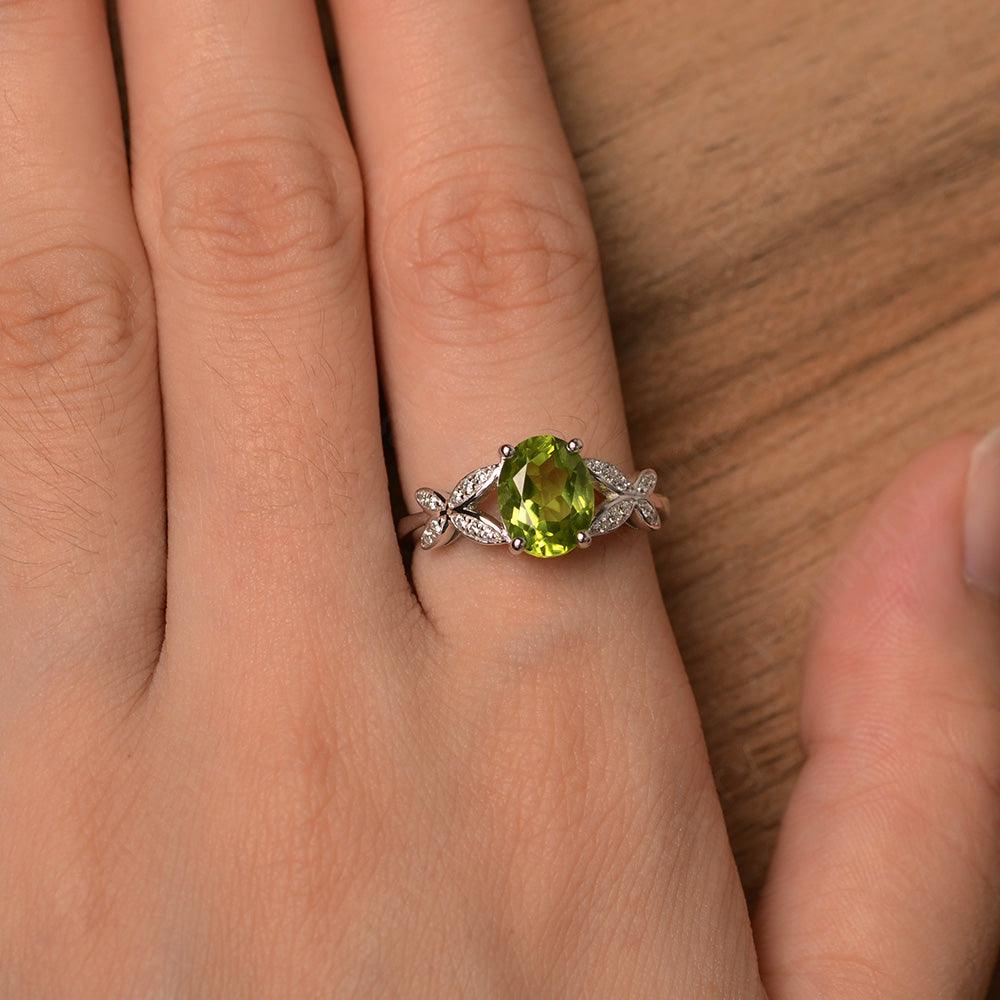 Oval Cut Peridot Split Engagement Rings - Palmary