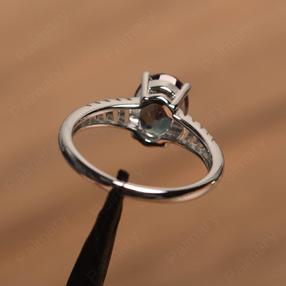 Fence Oval Alexandrite Solitaire Rings - Palmary
