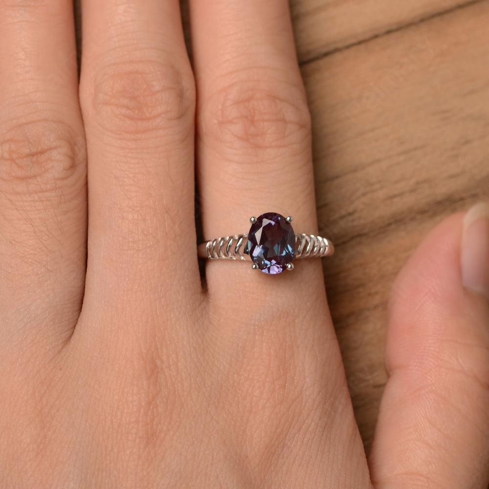 Fence Oval Alexandrite Solitaire Rings - Palmary