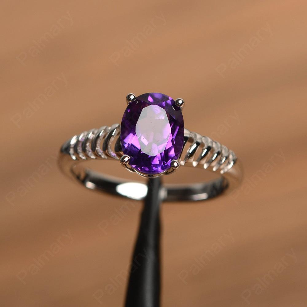 Fence Oval Amethyst Solitaire Rings - Palmary