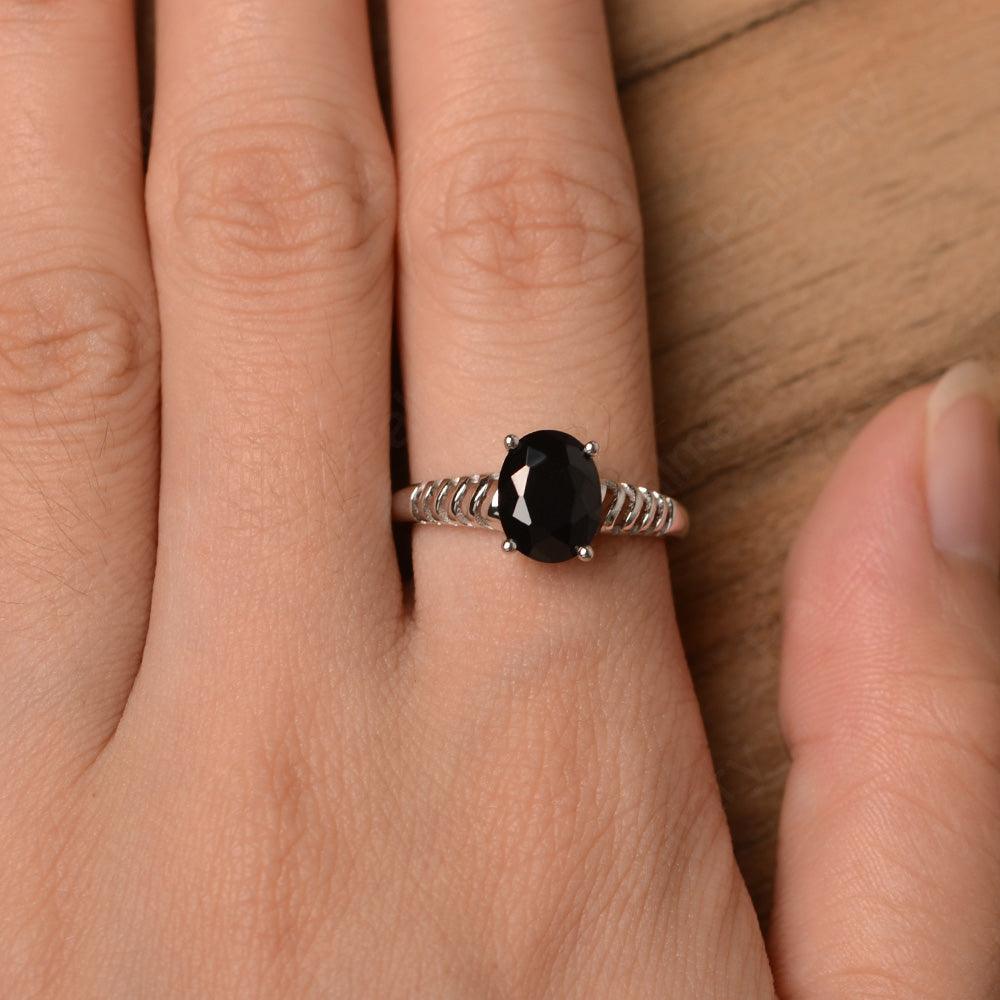 Fence Oval Black Spinel Solitaire Rings - Palmary