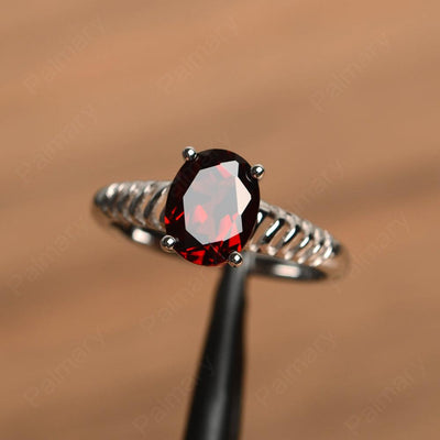 Fence Oval Garnet Solitaire Rings - Palmary