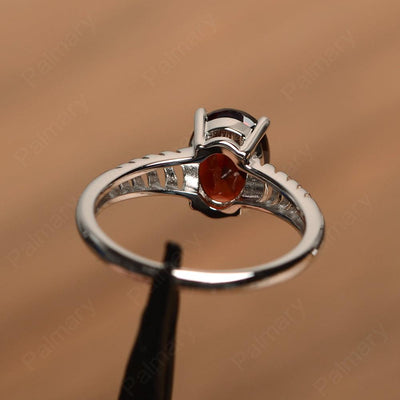 Fence Oval Garnet Solitaire Rings - Palmary