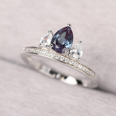 Three Stone Pear Shaped Alexandrite Crown Ring - Palmary