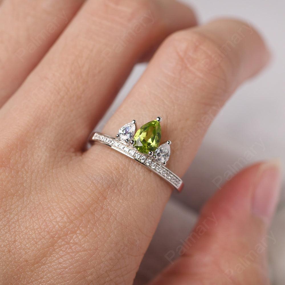 Three Stone Pear Shaped Peridot Crown Ring - Palmary