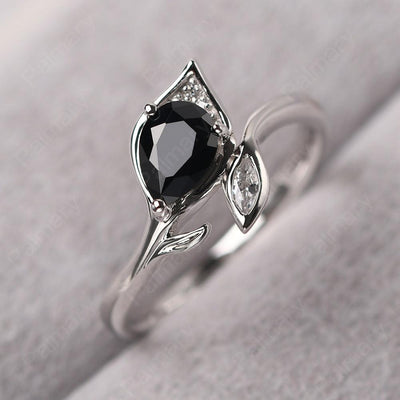 Pear Shaped Black Spinel Wedding Rings - Palmary