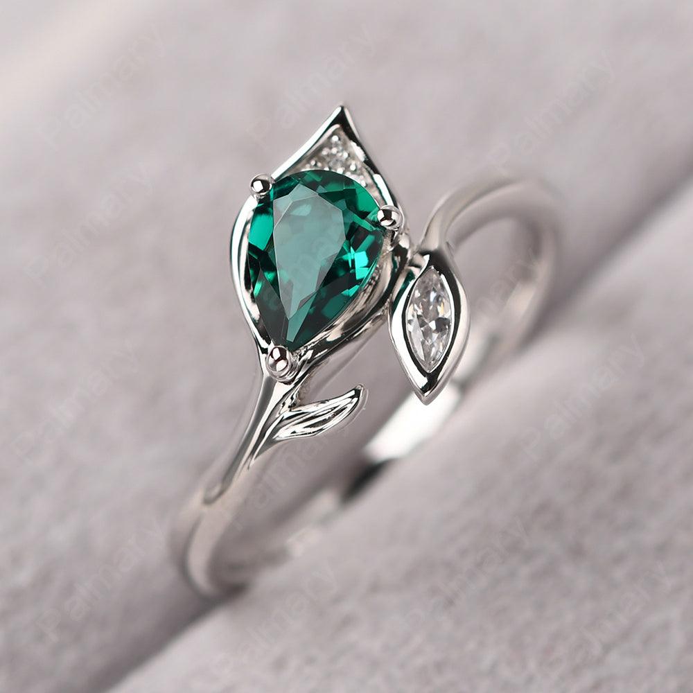 Pear Shaped Emerald Wedding Rings - Palmary