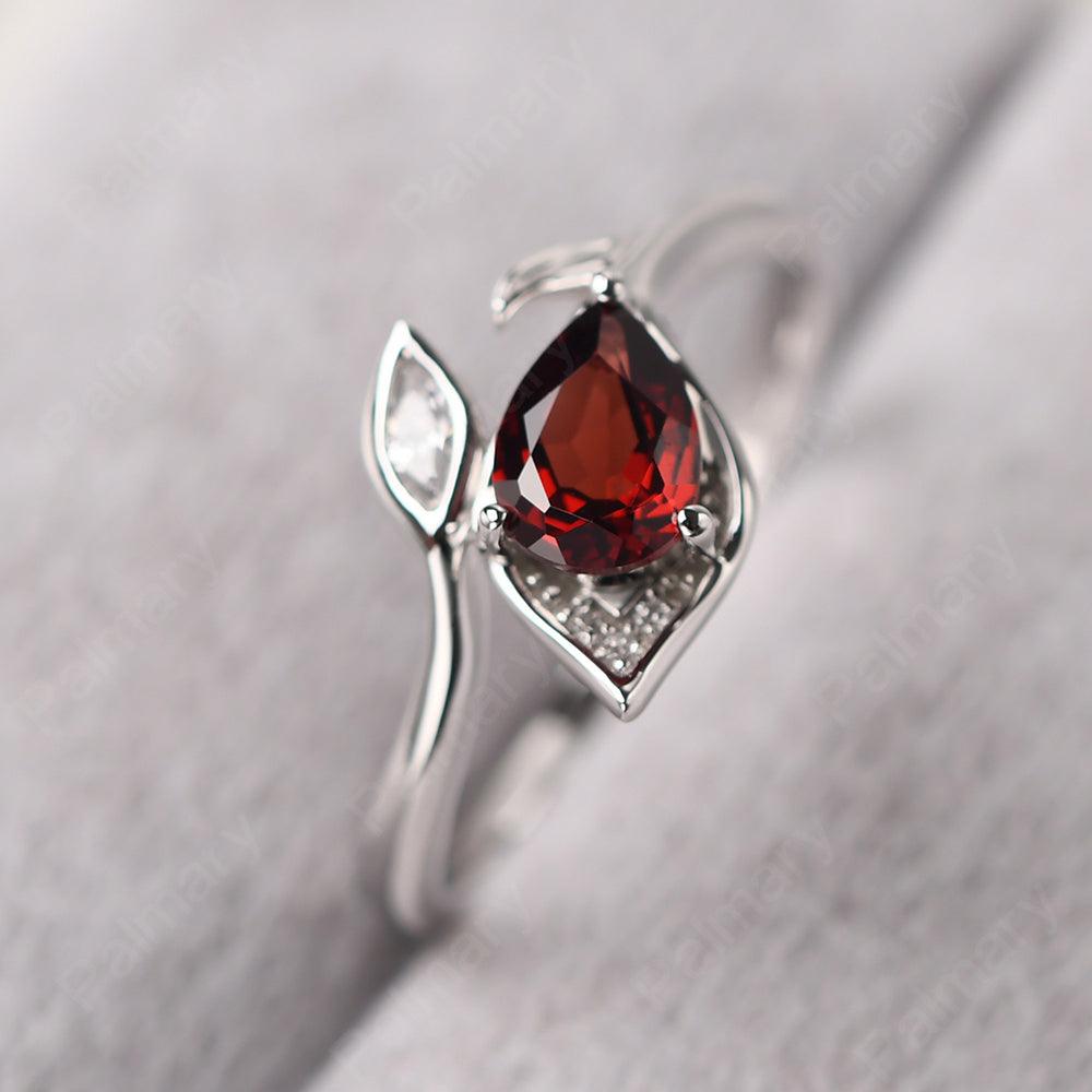 Pear Shaped Garnet Wedding Rings - Palmary