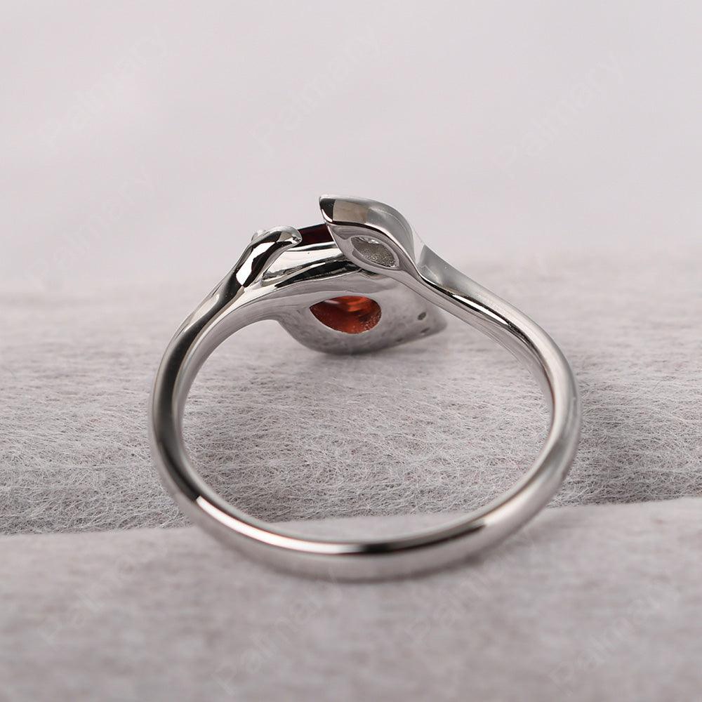 Pear Shaped Garnet Wedding Rings - Palmary
