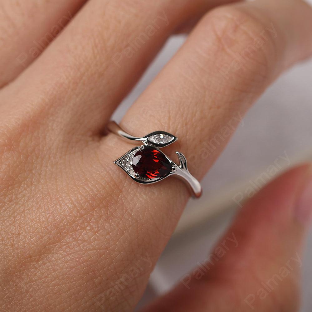 Pear Shaped Garnet Wedding Rings - Palmary