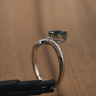 Snake Green Sapphire Solitaire Ring - Palmary