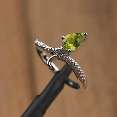 Snake Peridot Solitaire Ring - Palmary