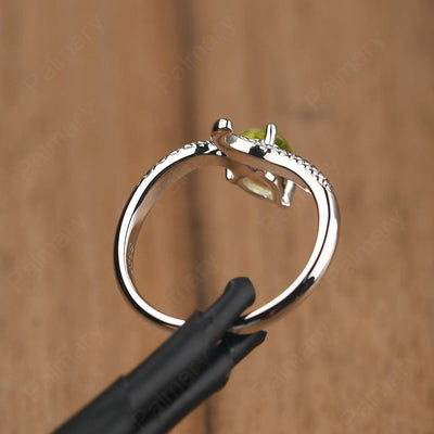 Snake Peridot Solitaire Ring - Palmary