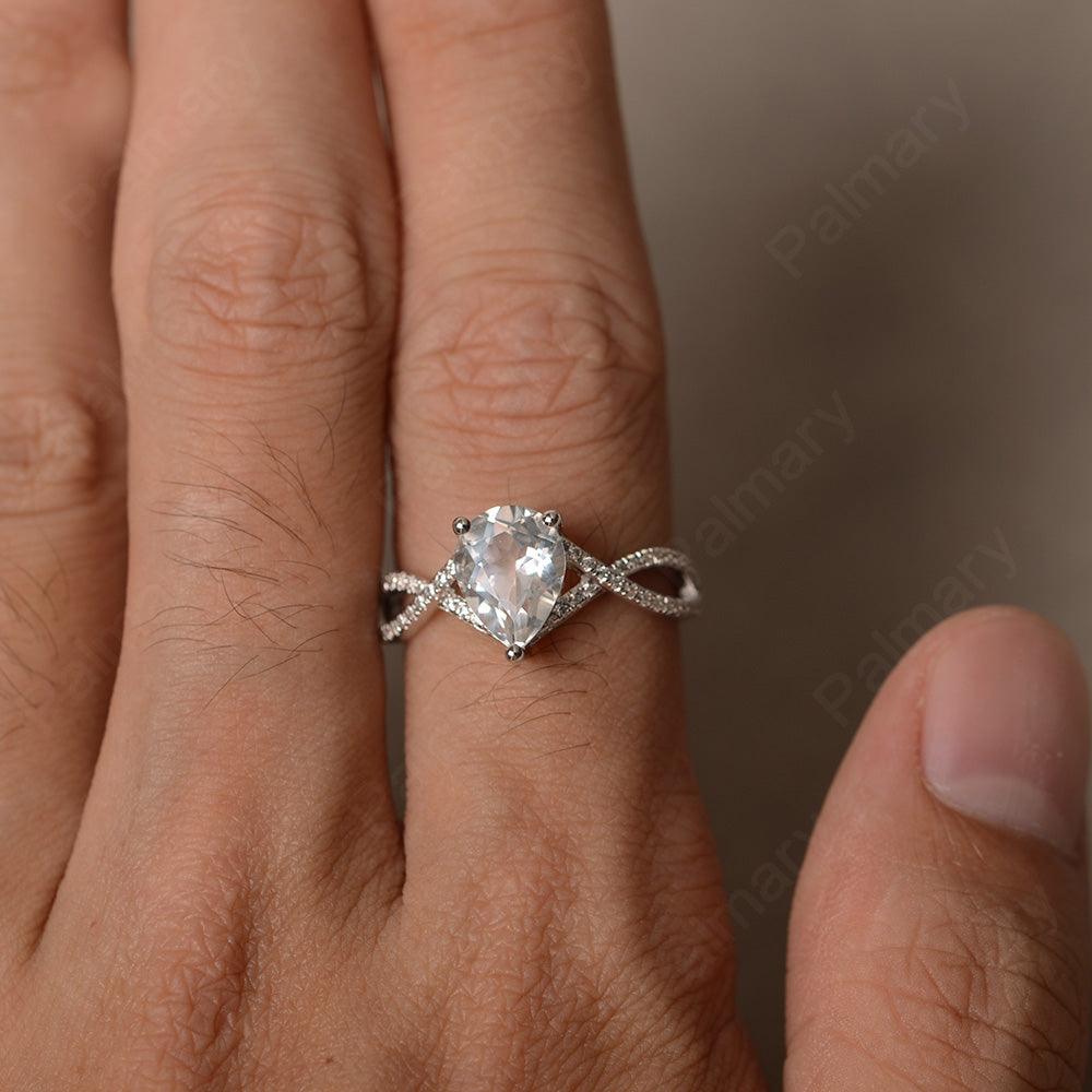 Twisted Band Pear Shaped White Topaz Rings - Palmary