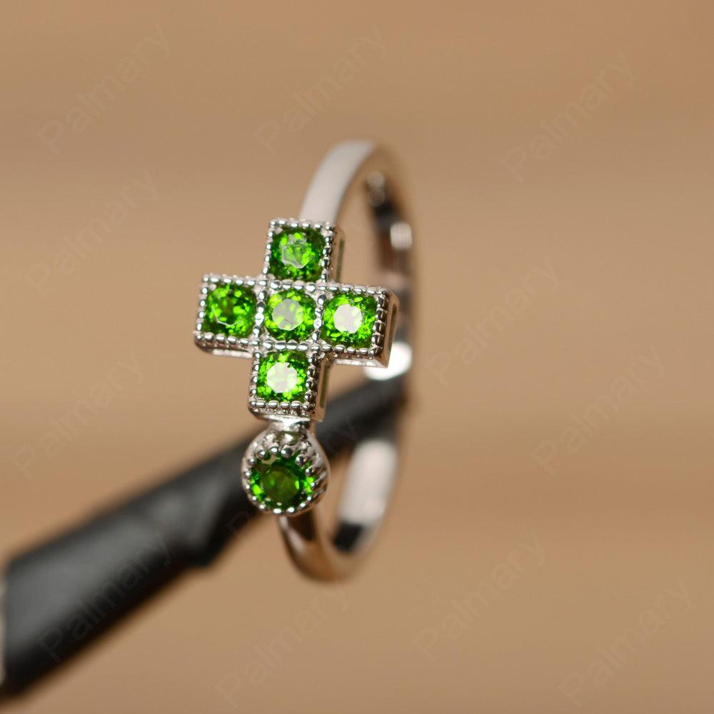 6 Stone Peridot Cross Rings - Palmary