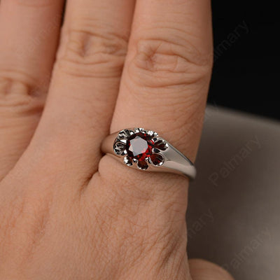 Vintage Garnet Solitaire Engagement Ring - Palmary