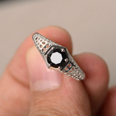 Vintage Black Spinel Hollow-out Ring - Palmary