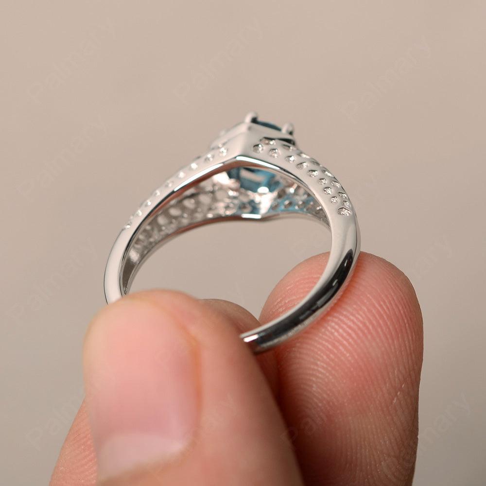 Vintage London Blue Topaz Hollow-out Ring - Palmary